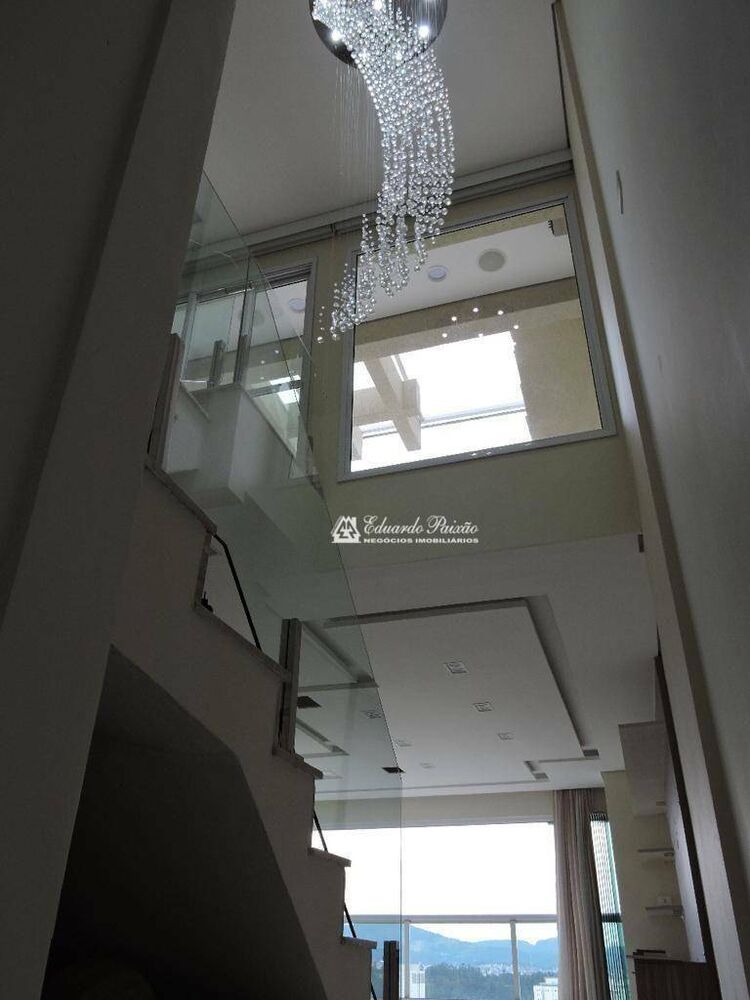 Cobertura, 3 quartos, 175 m² - Foto 1