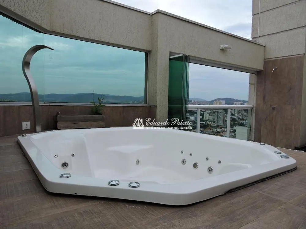 Cobertura, 3 quartos, 175 m² - Foto 1