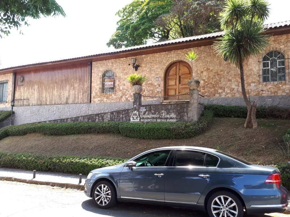 Sobrado, 6 quartos, 600 m² - Foto 1