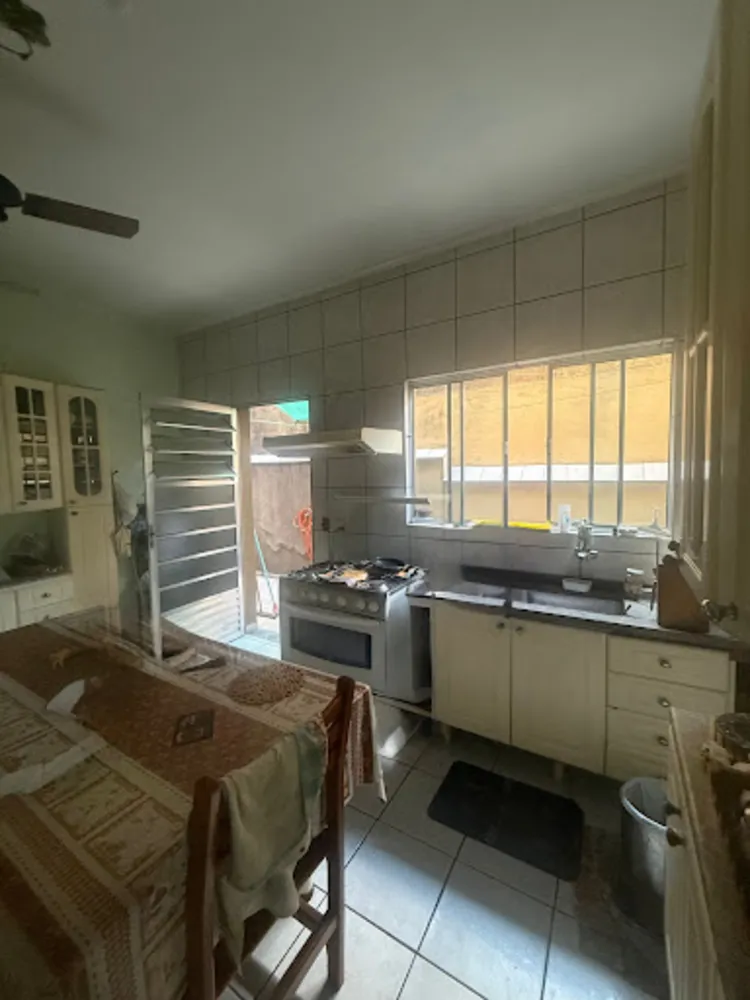 Casa, 3 quartos, 244 m² - Foto 9