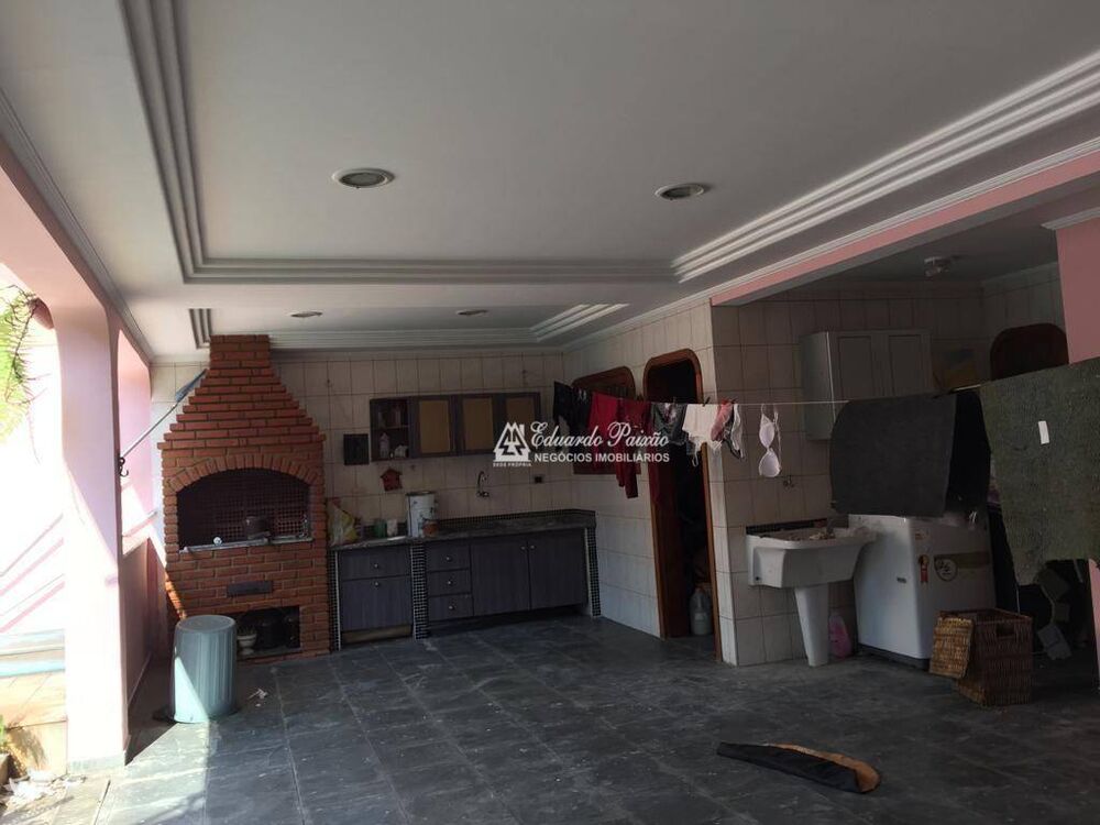 Sobrado à venda e aluguel com 3 quartos, 380m² - Foto 4