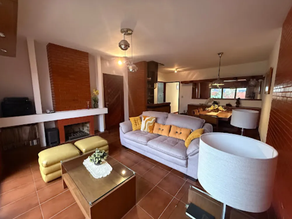Casa, 3 quartos, 138 m² - Foto 2