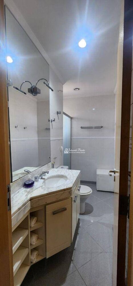 Apartamento à venda com 3 quartos, 107m² - Foto 6