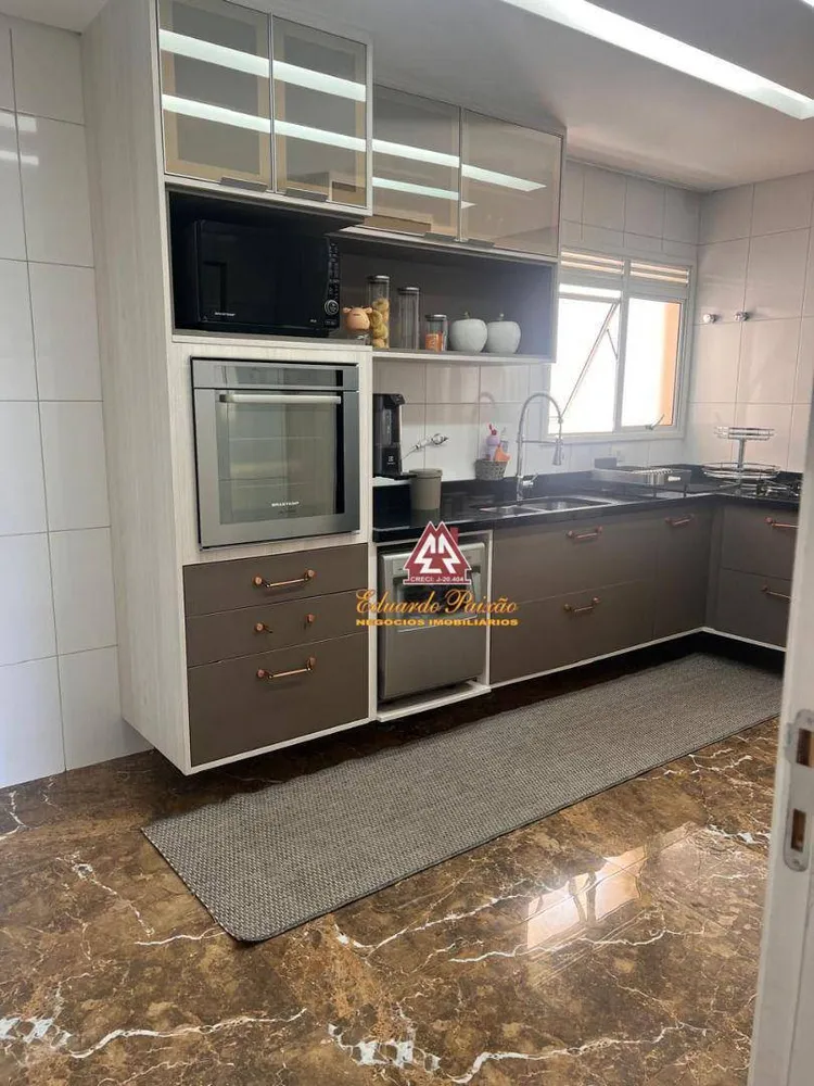 Apartamento, 3 quartos, 162 m² - Foto 2