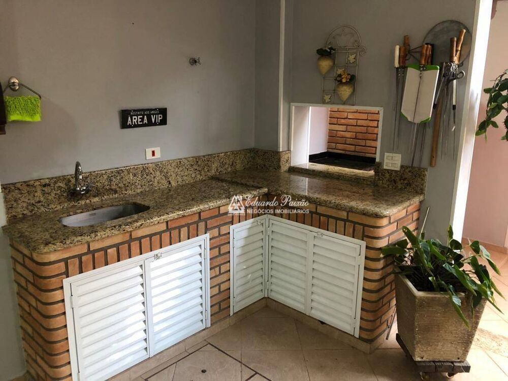 Casa, 3 quartos, 260 m² - Foto 11