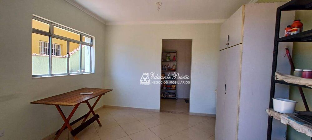 Sobrado, 3 quartos, 239 m² - Foto 4