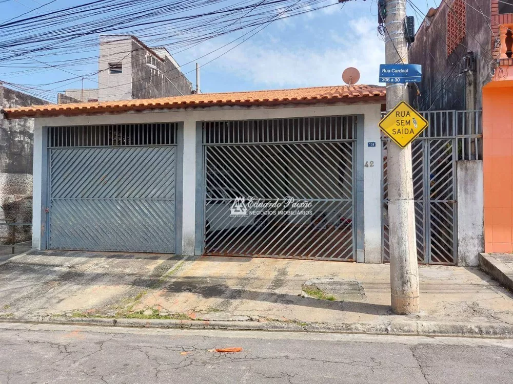 Casa para alugar com 6 quartos, 180m² - Foto 1