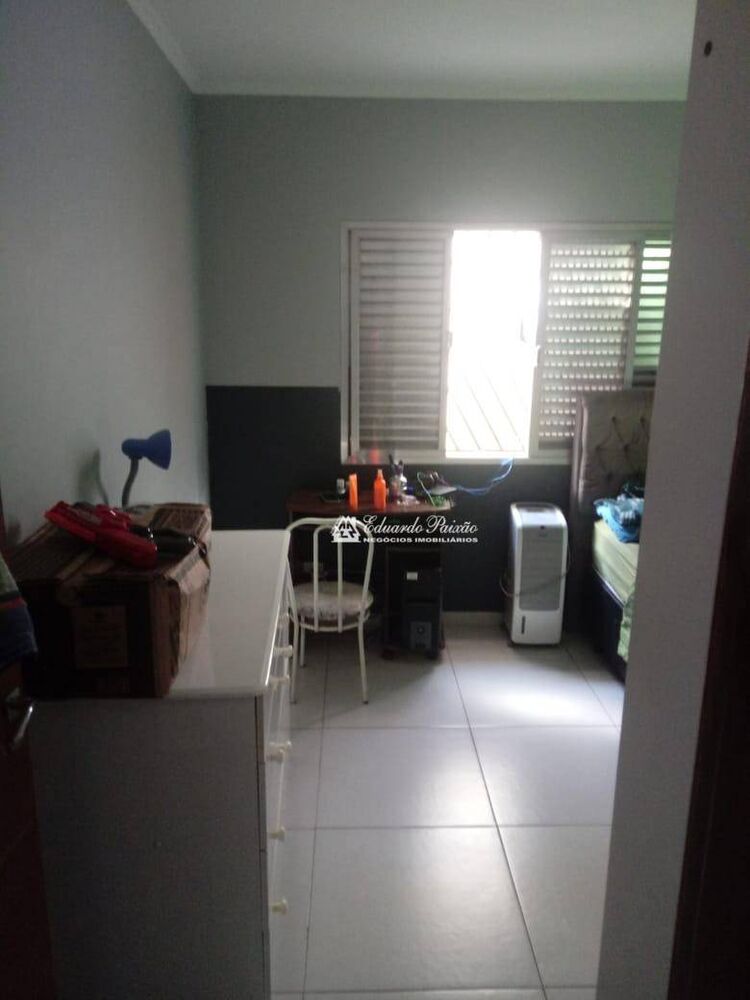 Casa, 2 quartos, 188 m² - Foto 4