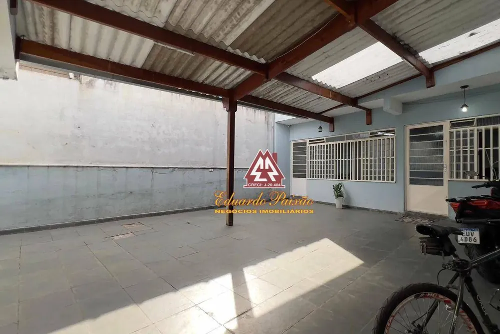 Casa, 5 quartos, 249 m² - Foto 4