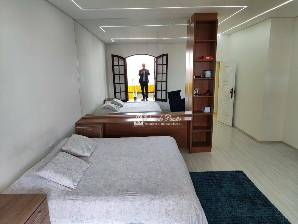 Sobrado, 4 quartos, 400 m² - Foto 4