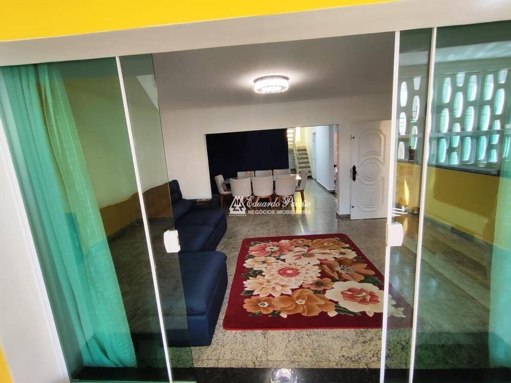 Sobrado, 4 quartos, 400 m² - Foto 1