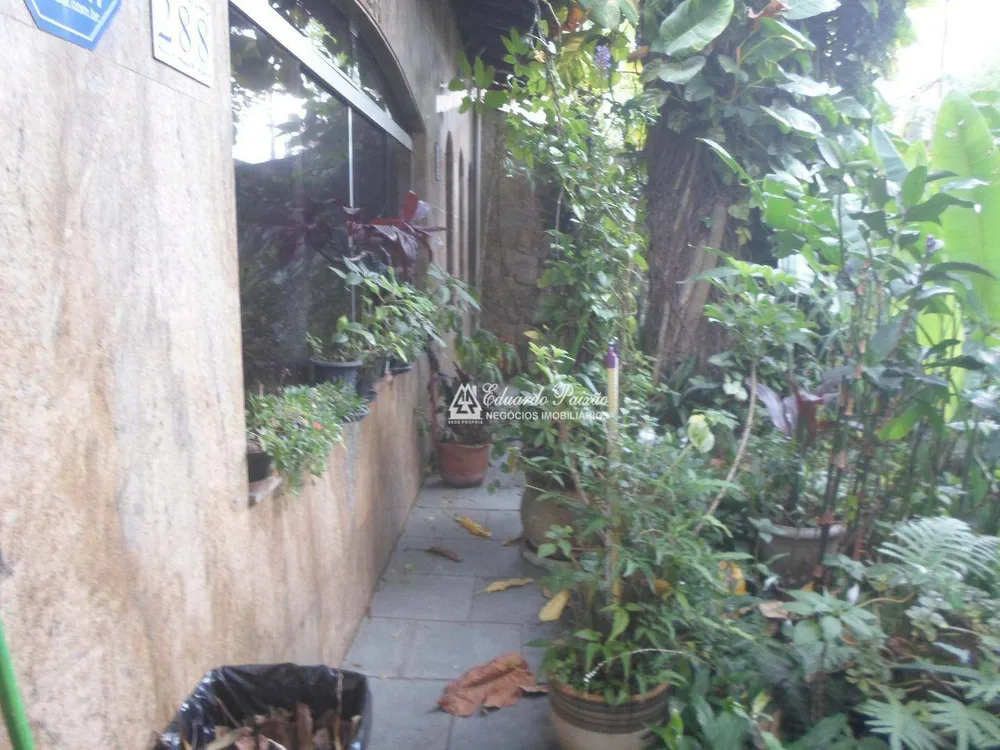 Sobrado, 4 quartos, 454 m² - Foto 1