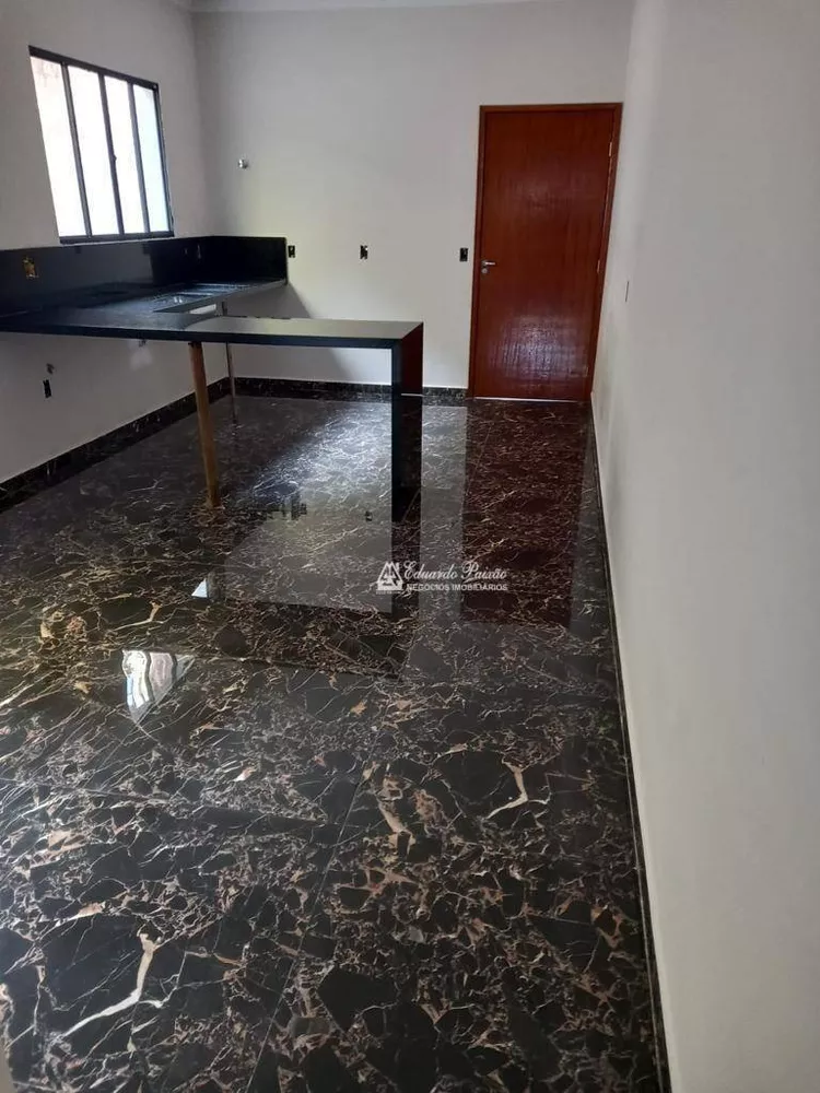 Sobrado à venda com 3 quartos, 120m² - Foto 4