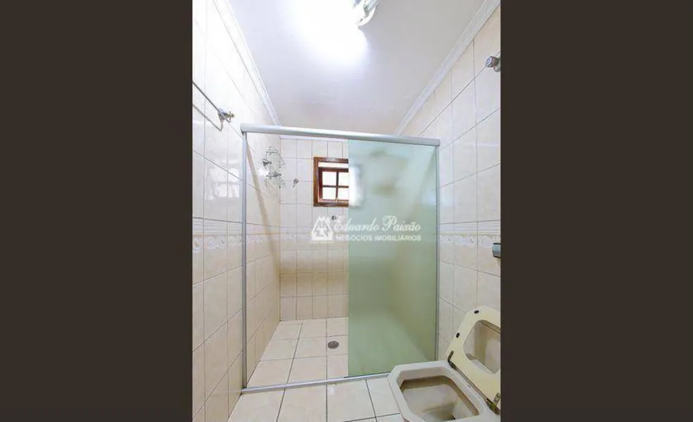 Sobrado, 3 quartos, 240 m² - Foto 1