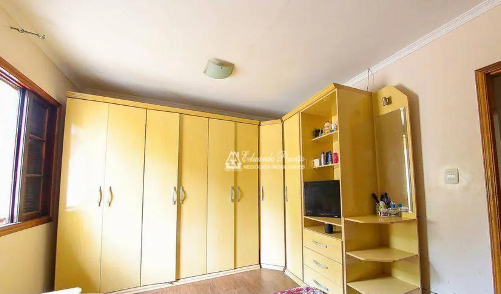 Sobrado, 3 quartos, 240 m² - Foto 2