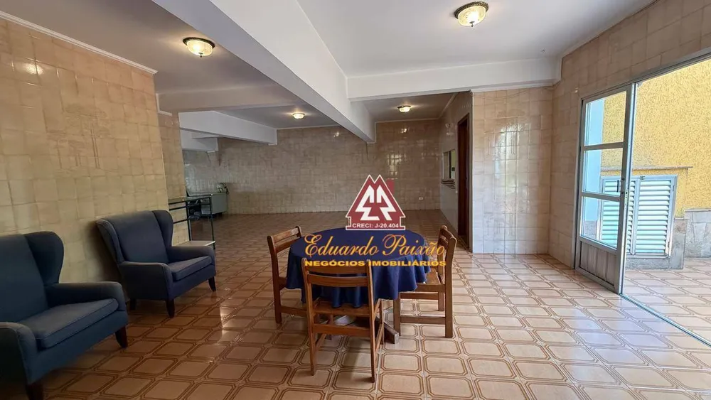 Sobrado, 3 quartos, 353 m² - Foto 2