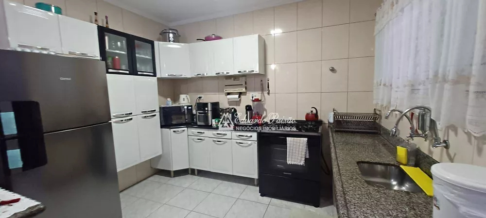 Casa, 3 quartos, 184 m² - Foto 8