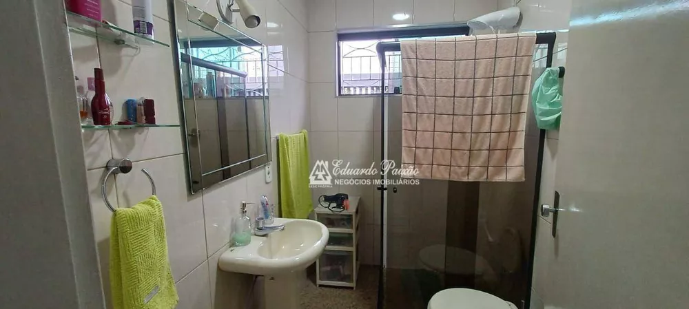 Casa, 3 quartos, 184 m² - Foto 1