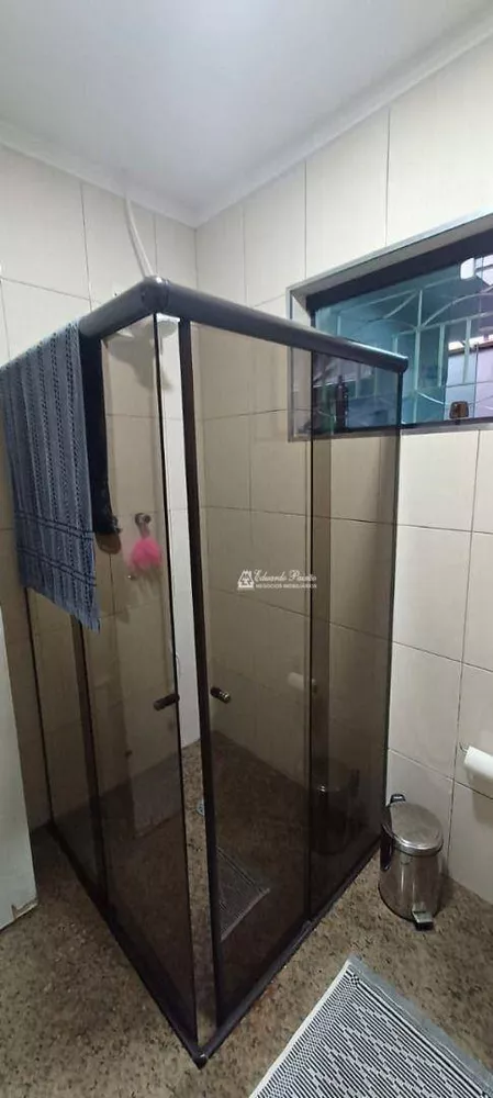 Casa, 3 quartos, 184 m² - Foto 2