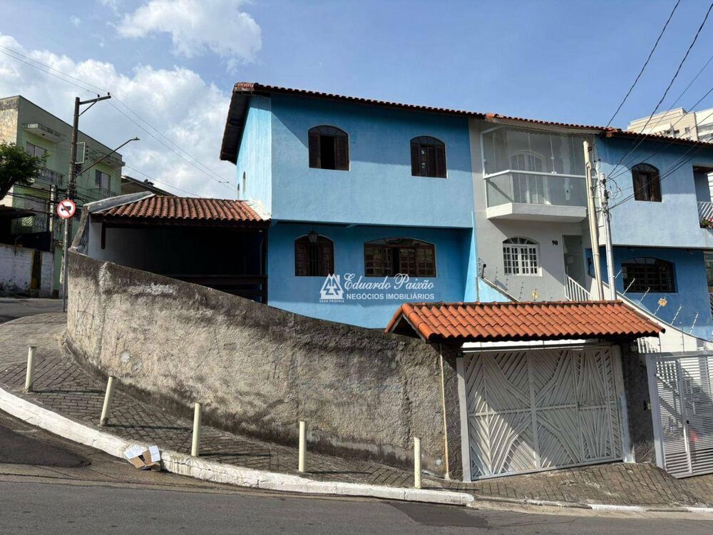 Sobrado para alugar com 3 quartos, 162m² - Foto 2