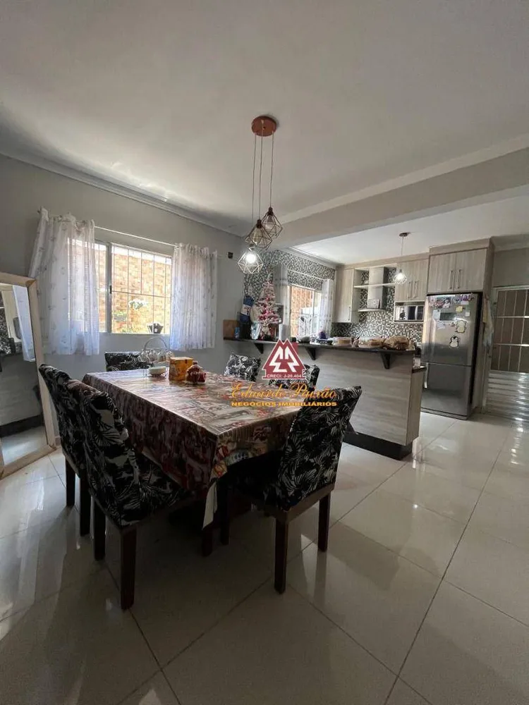 Sobrado, 3 quartos, 240 m² - Foto 3
