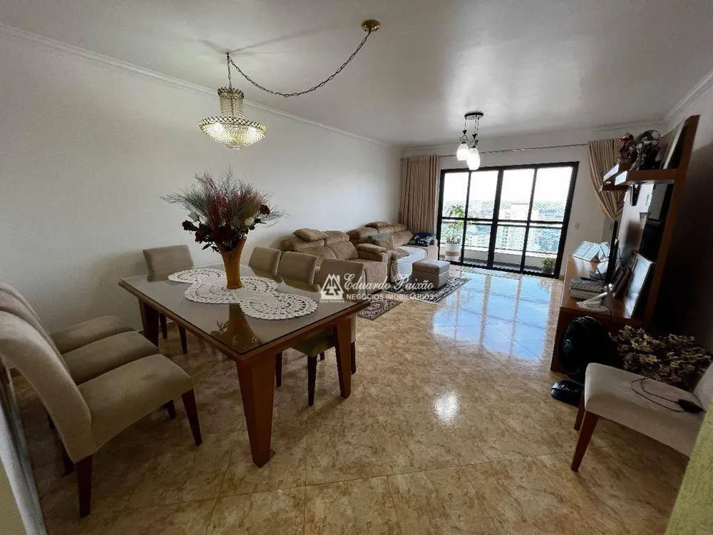 Apartamento, 3 quartos, 145 m² - Foto 2
