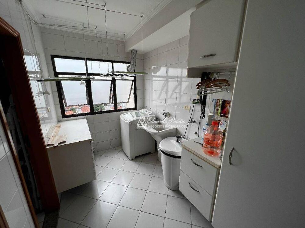 Apartamento, 3 quartos, 145 m² - Foto 2