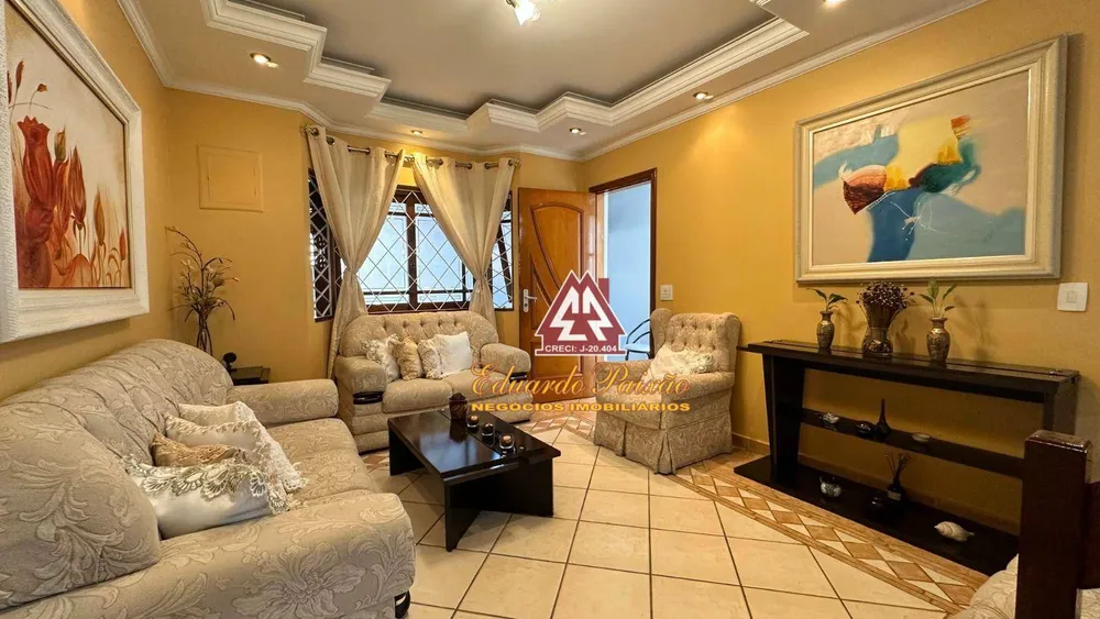 Sobrado, 4 quartos, 220 m² - Foto 1