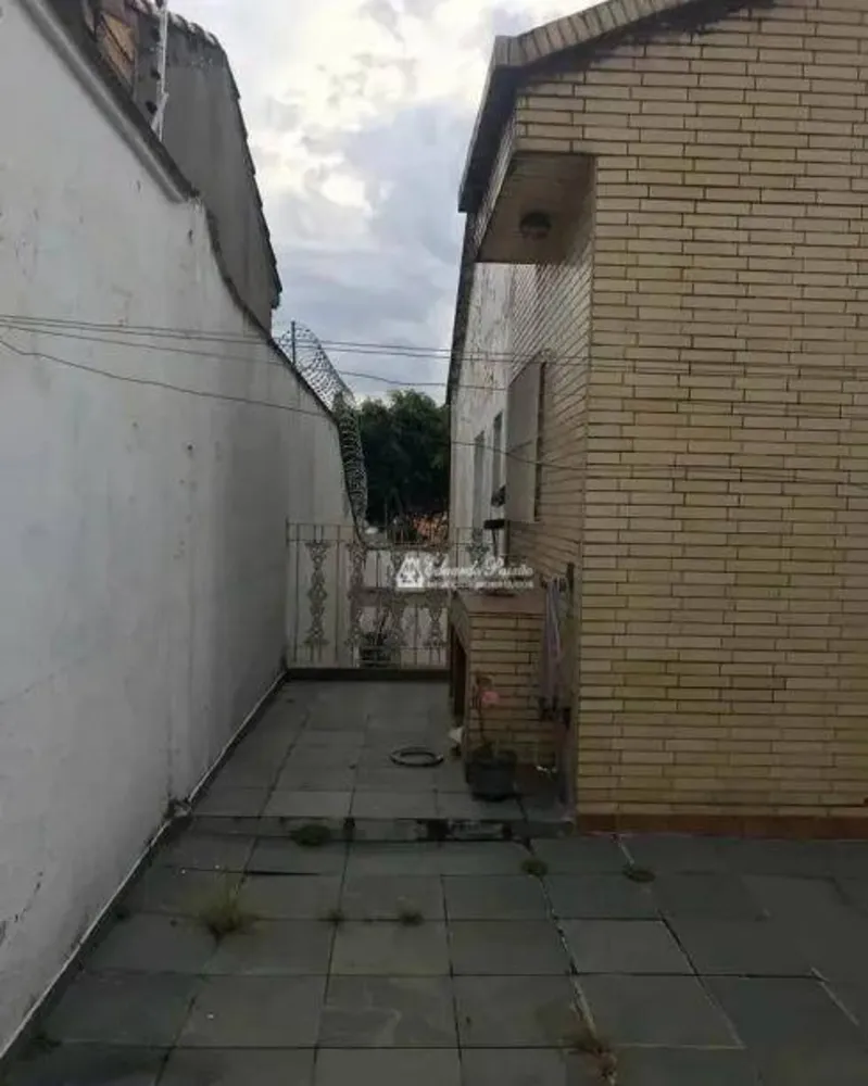 Casa, 4 quartos, 217 m² - Foto 2