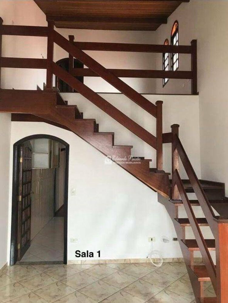 Casa à venda com 3 quartos, 150m² - Foto 2