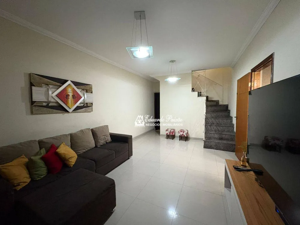 Sobrado, 3 quartos, 180 m² - Foto 2