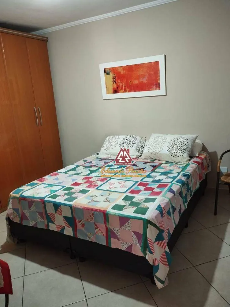 Sobrado, 4 quartos, 528 m² - Foto 1