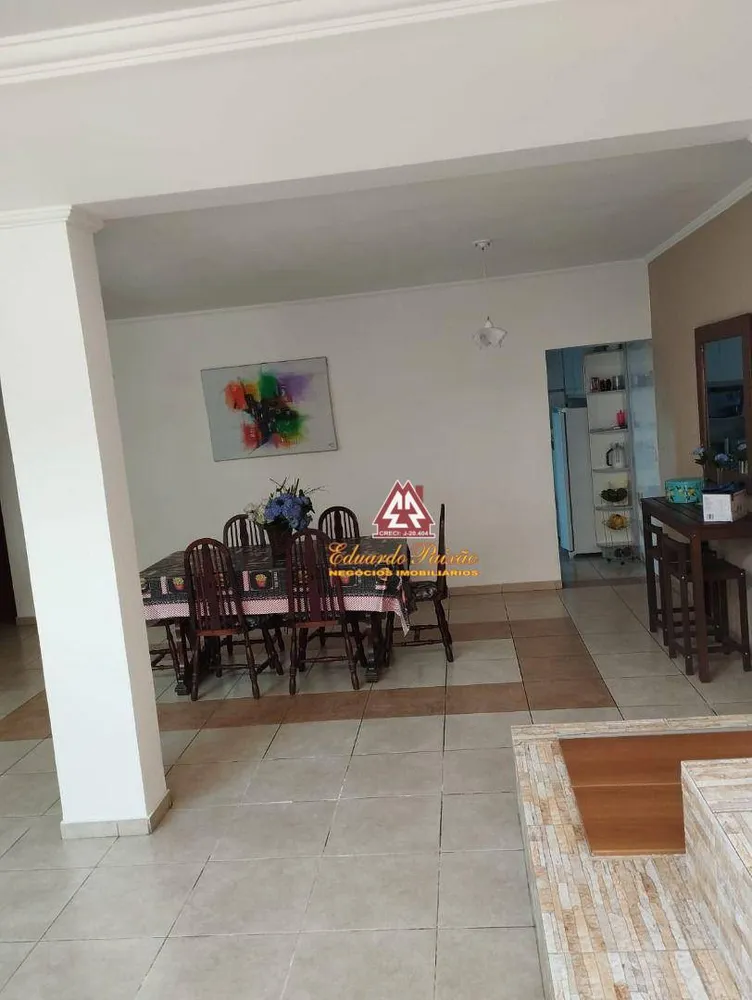 Sobrado, 4 quartos, 528 m² - Foto 2