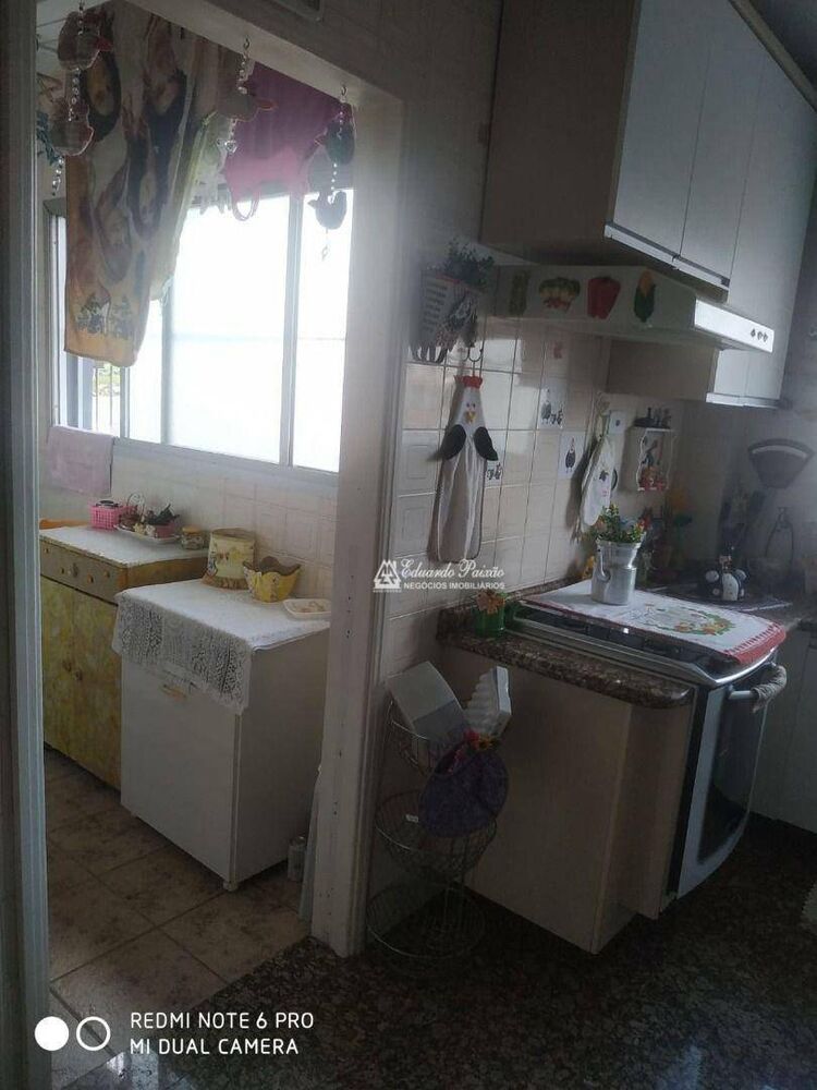 Apartamento à venda com 2 quartos, 77m² - Foto 3