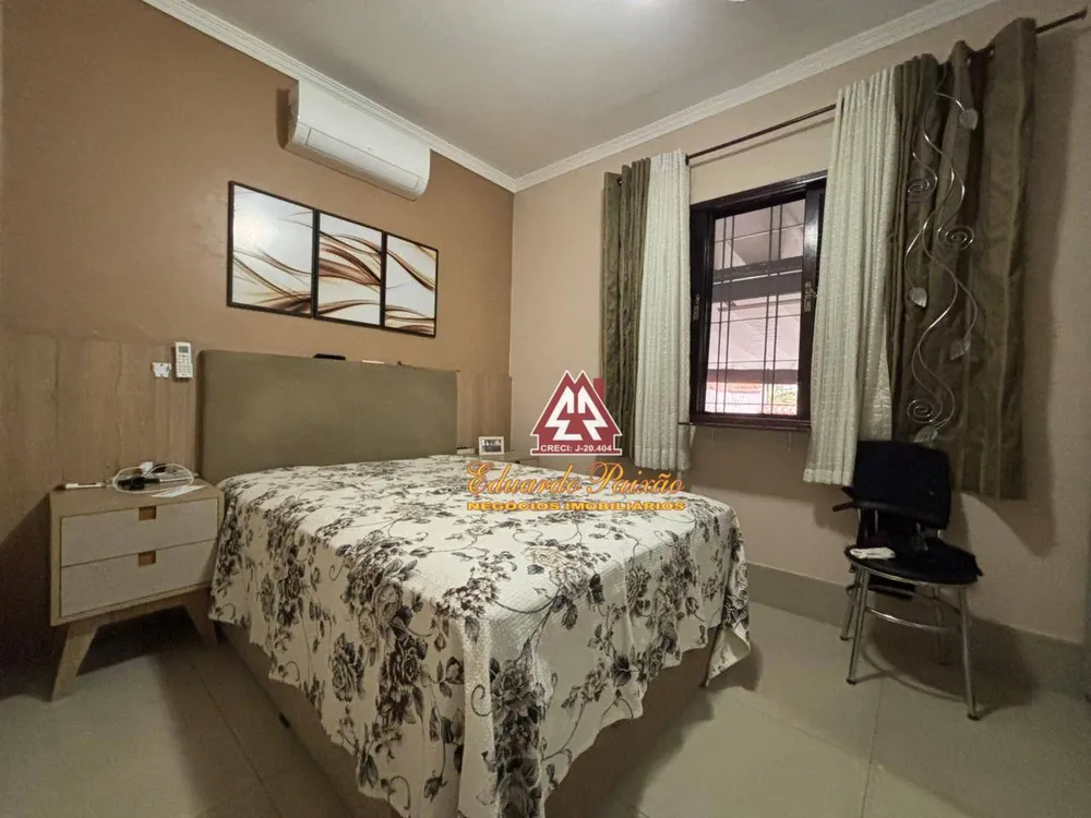 Sobrado, 3 quartos, 131 m² - Foto 1