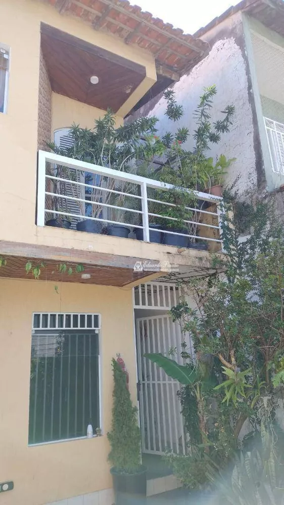 Sobrado à venda com 3 quartos, 135m² - Foto 1