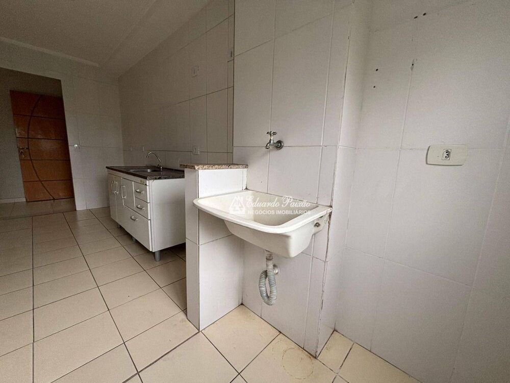 Apartamento para alugar com 2 quartos, 62m² - Foto 7