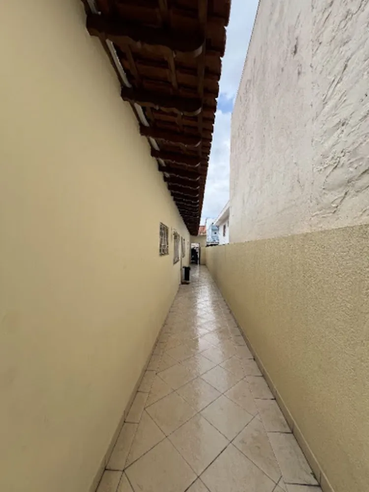 Casa, 4 quartos, 250 m² - Foto 18