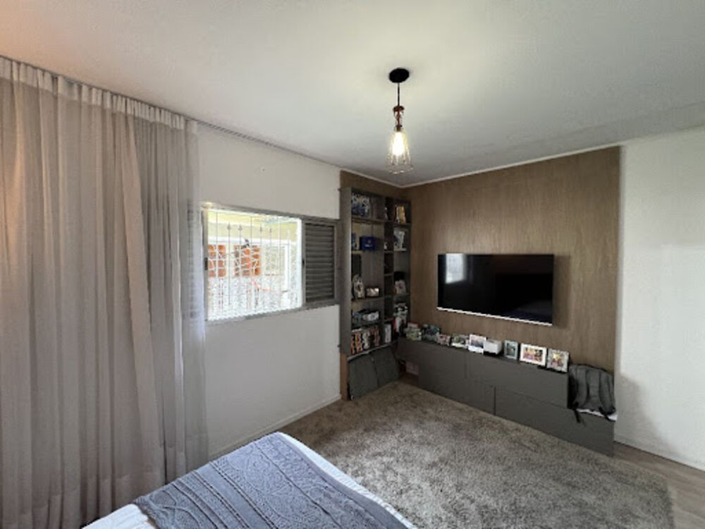 Casa à venda com 4 quartos, 250m² - Foto 6
