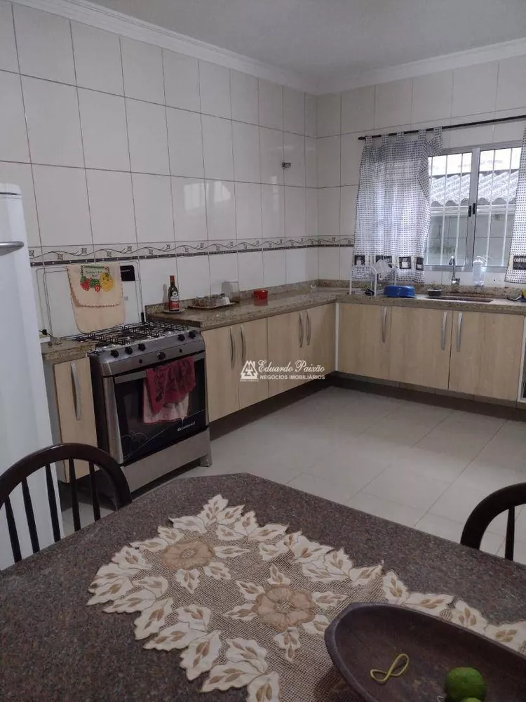 Sobrado à venda com 3 quartos, 110m² - Foto 4