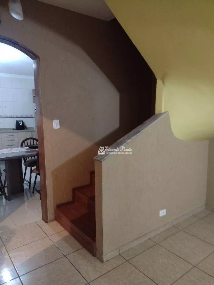 Sobrado à venda com 3 quartos, 110m² - Foto 2