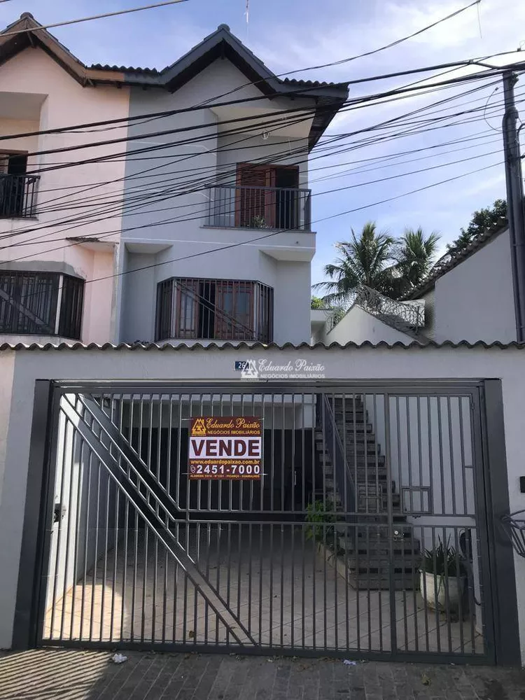 Sobrado à venda com 3 quartos, 150m² - Foto 1