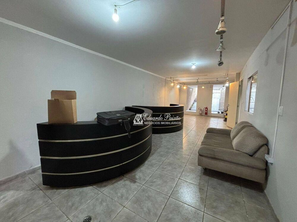 Sobrado à venda e aluguel com 3 quartos, 300m² - Foto 3