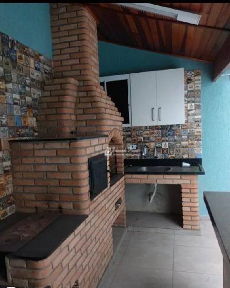 Sobrado à venda com 3 quartos, 130m² - Foto 4