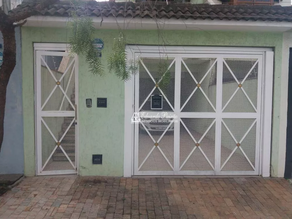 Sobrado à venda com 3 quartos, 250m² - Foto 2