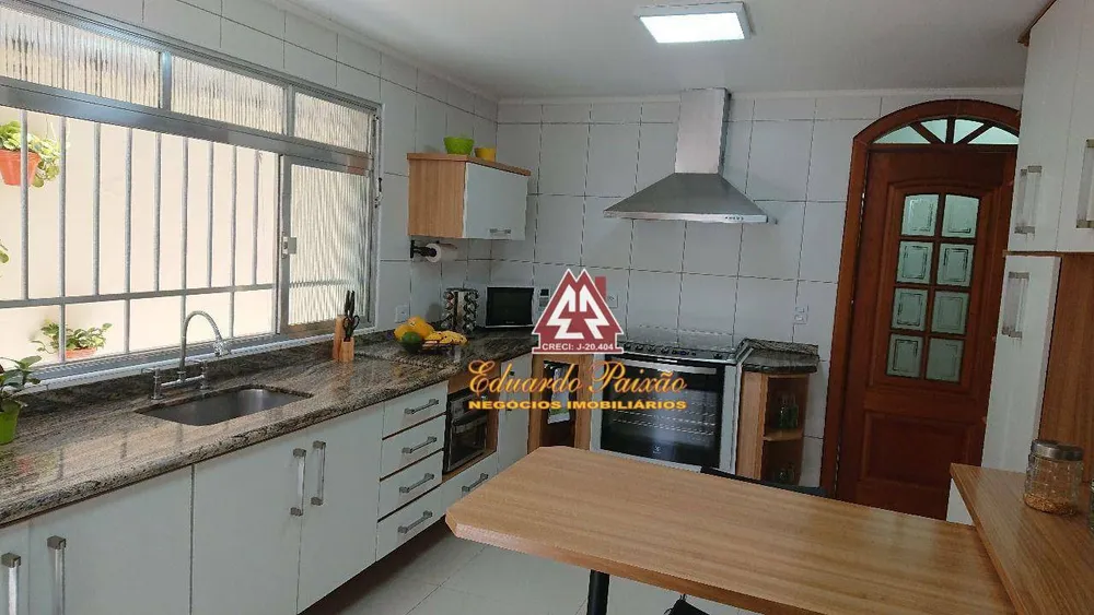 Sobrado, 3 quartos, 165 m² - Foto 1