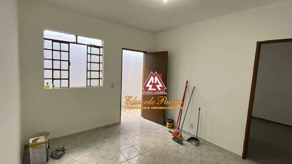 Casa, 1 quarto, 180 m² - Foto 2