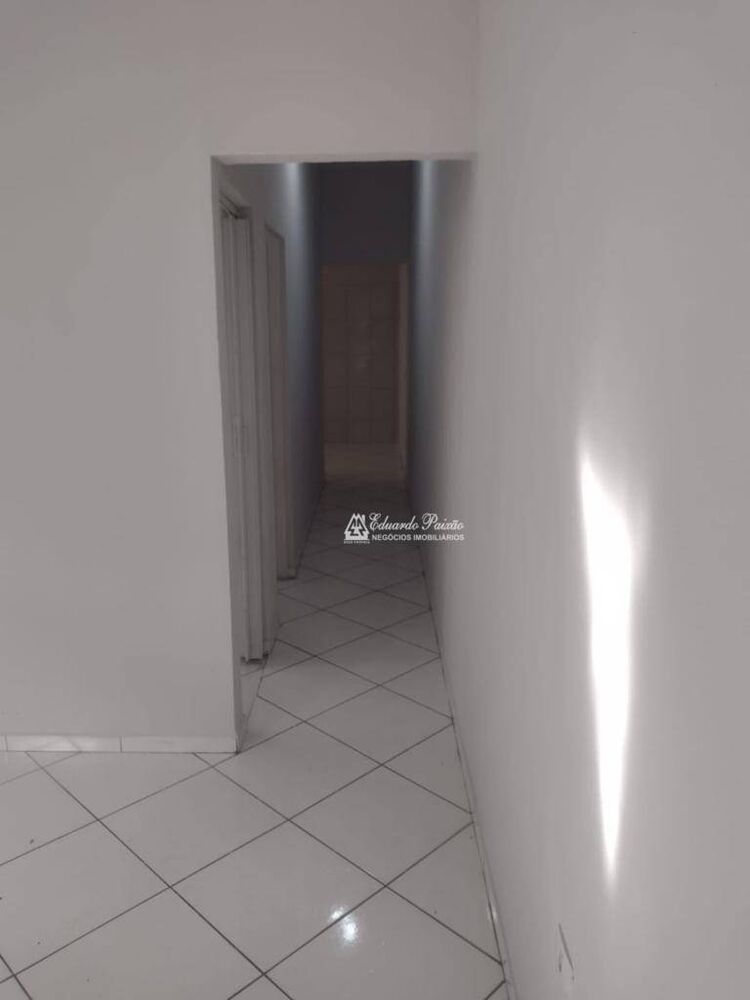 Casa, 4 quartos, 220 m² - Foto 3