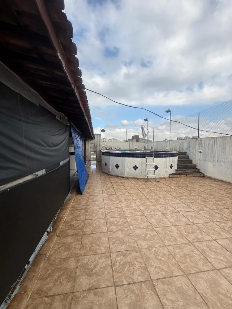 Sobrado, 3 quartos, 230 m² - Foto 2