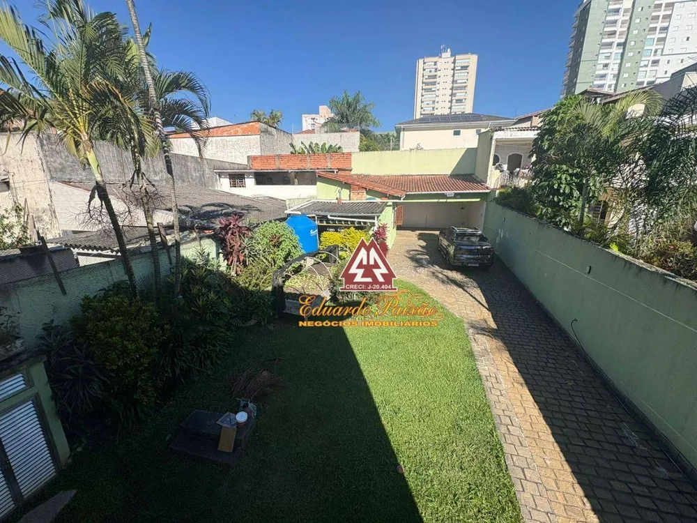 Sobrado, 4 quartos, 190 m² - Foto 1